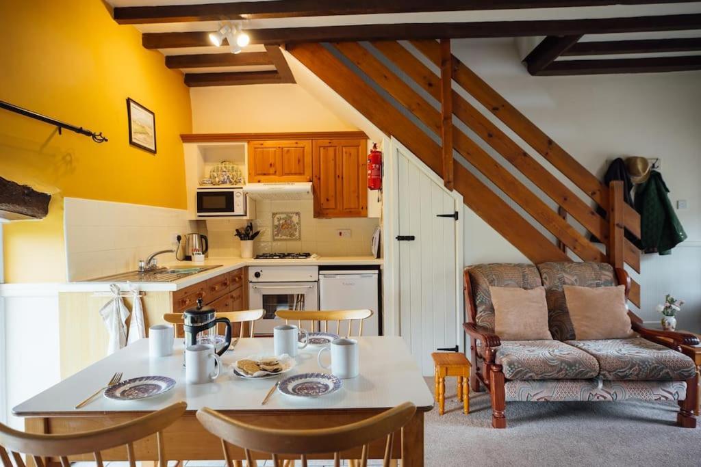 Barn Cottage - Family-Friendly Cottage With Heated Indoor Pool Хаверфордуэст Экстерьер фото