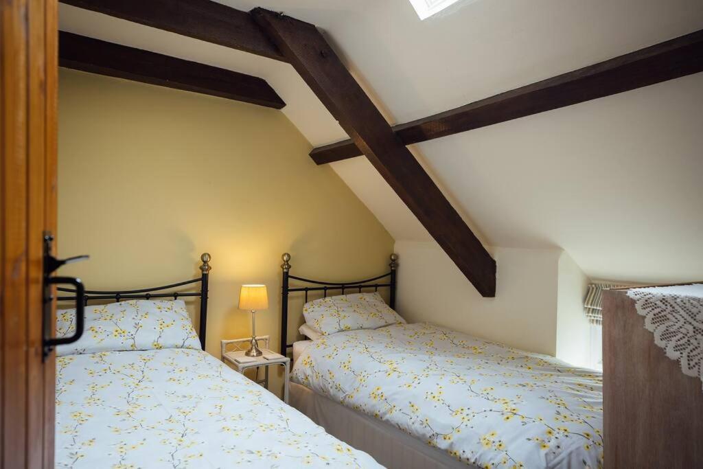 Barn Cottage - Family-Friendly Cottage With Heated Indoor Pool Хаверфордуэст Экстерьер фото
